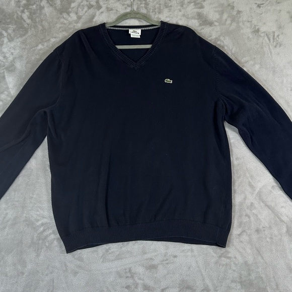 Lacoste men’s v- neck navy blue pullover cotton sweater - Picture 3 of 10